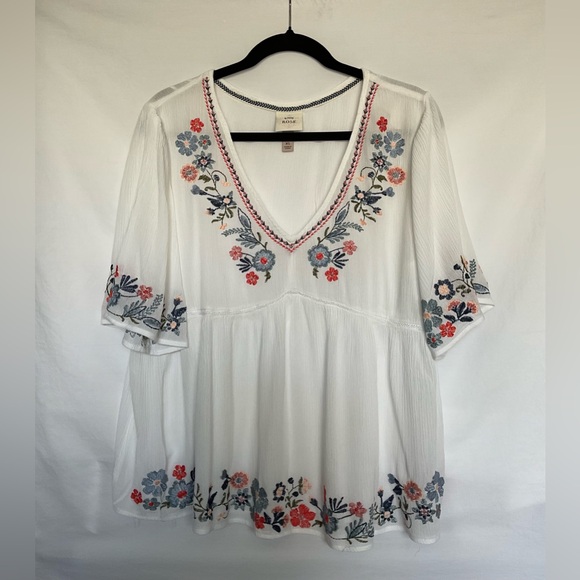 Knox Rose Tops - Knox Rose White Blouse with Embroidered Floral Neckline